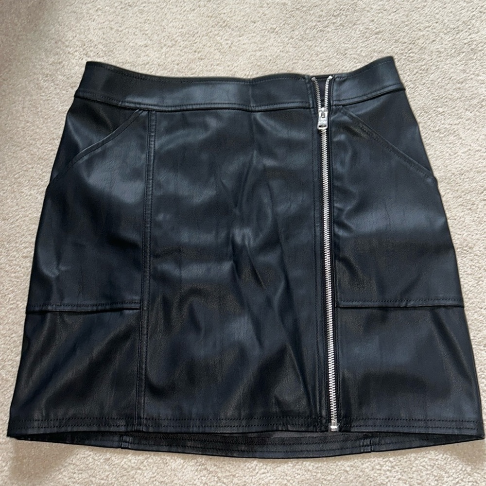 Express Black Zipup Leather Mini Skirt Size 6